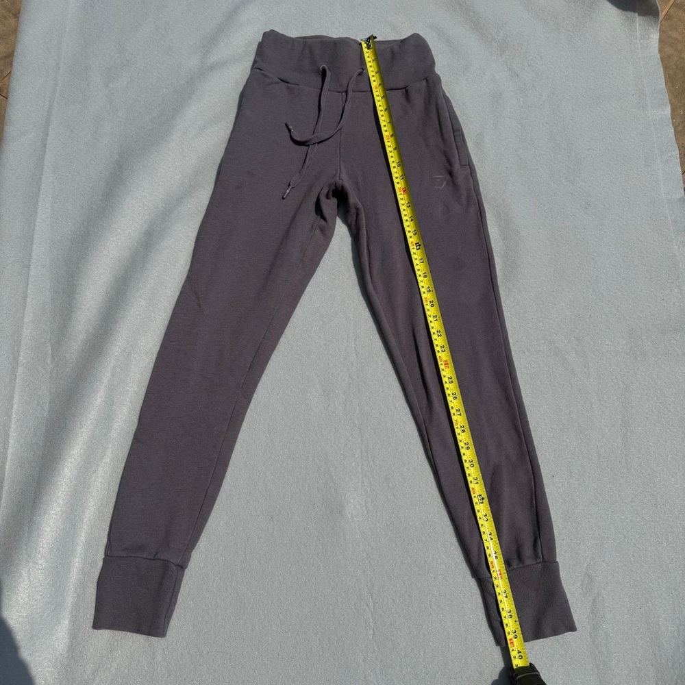 Gymshark | Charcoal Gray High Waist Joggers / Sweatpants | Women’s Small